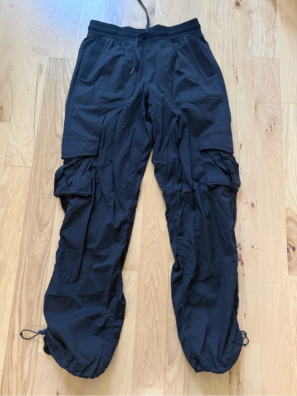 Lululemon 2024 Dance Studio Relaxed Fit Mid-Rise Cargo Pants Black Women’s S